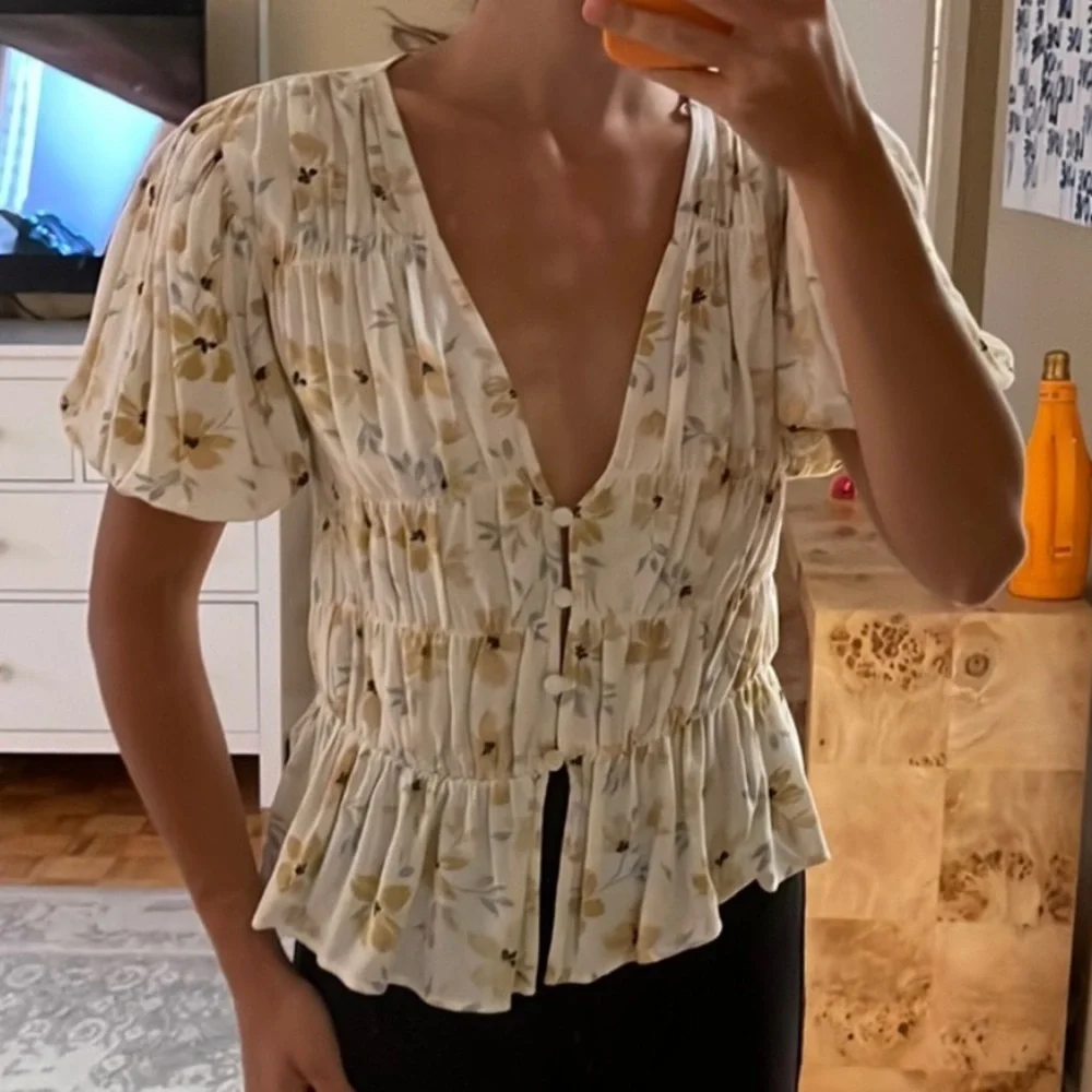 Zara Puff Sleeve Floral Button Front Top XS